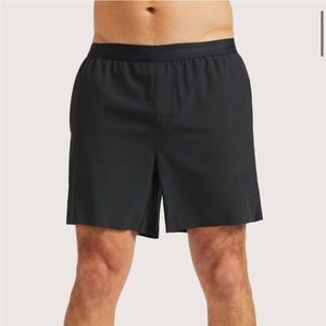 Peloton black output 6” climb men’s shorts size medium